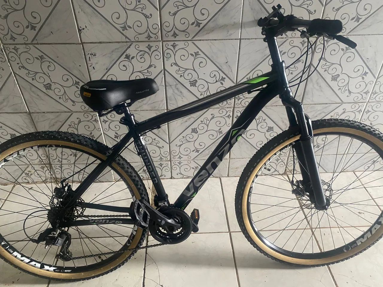 Aro 29,  6 meses de uso com nota - Foto 3