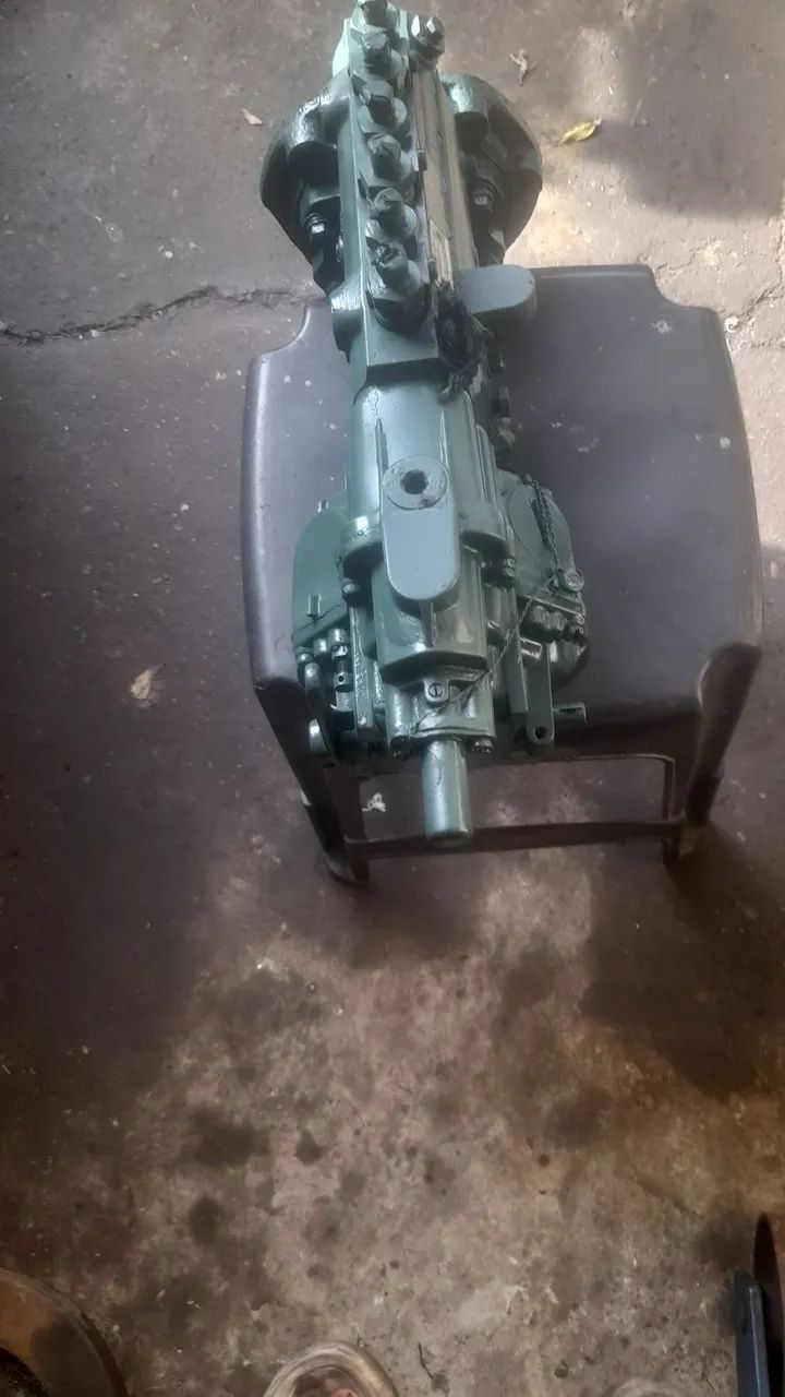  Vendo  bomba  injetora - Foto 4