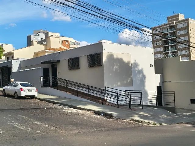Salas Comerciais - Próx. ao Praia Clube