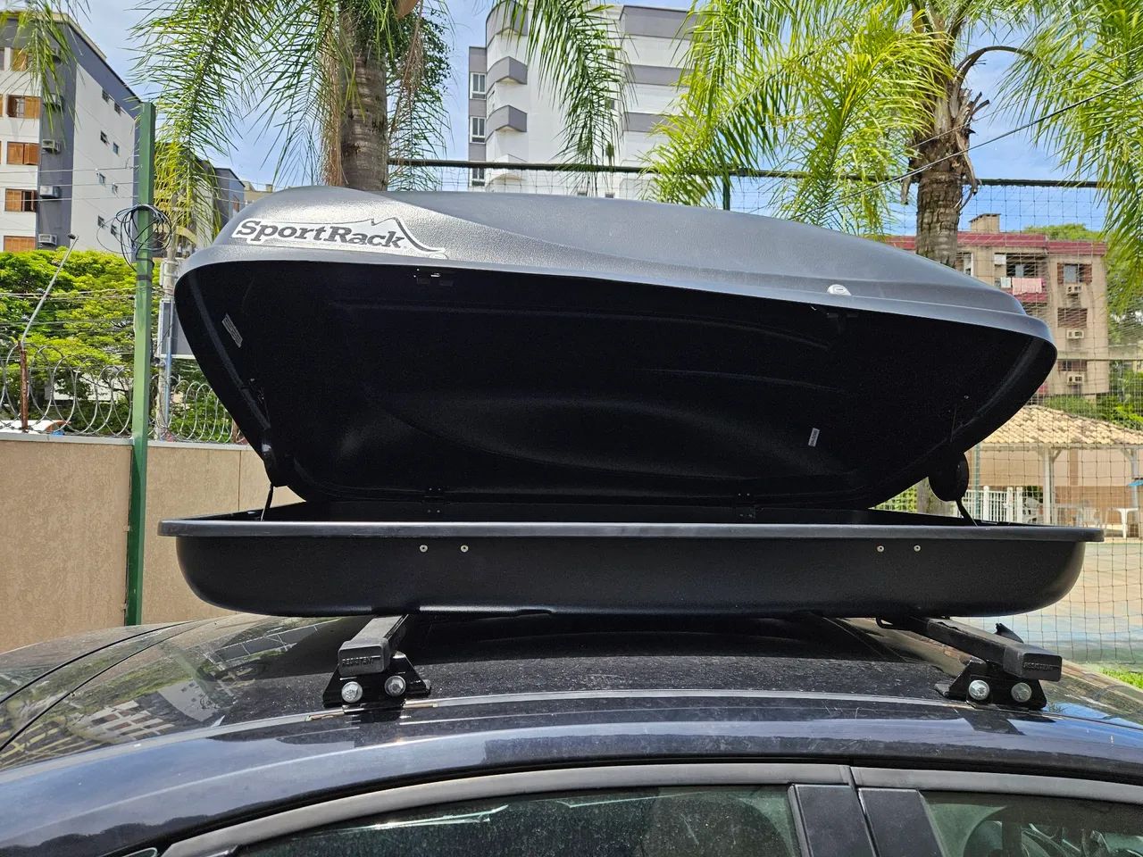 Maleiro 370 lts com rack universal  - Foto 4