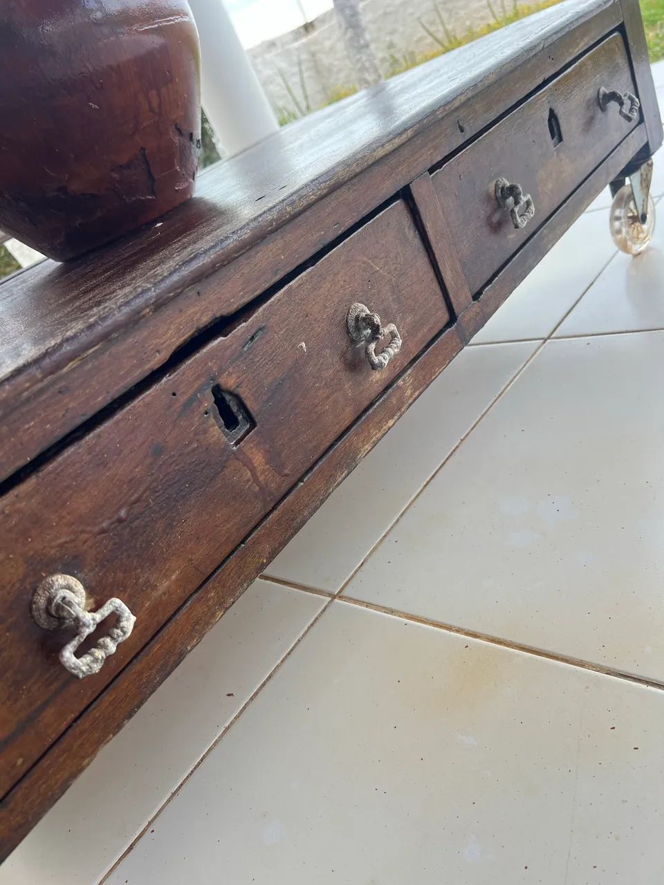 Jogo Bancos e Mesa de centro em Madeira - Foto 2
