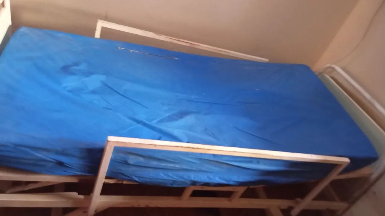 Cama hospitalar manual  - Foto 2
