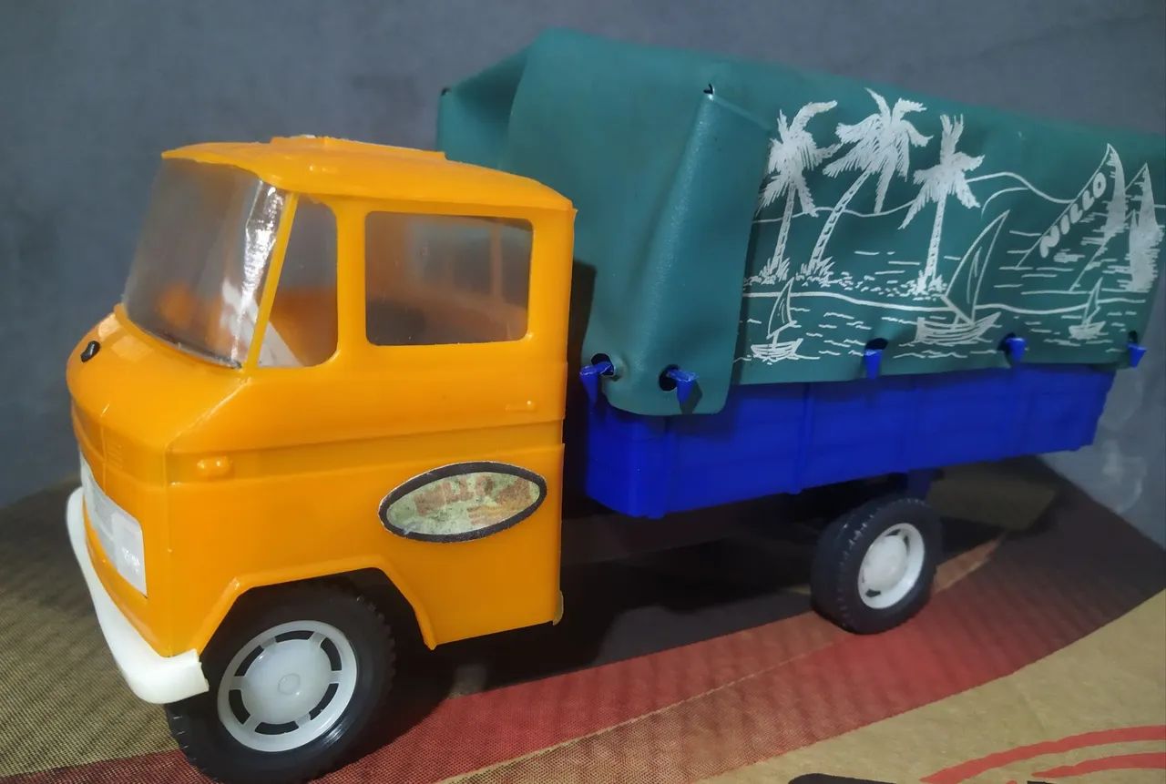 Miniatura caminhão plástico anos 80 nillo - Foto 4