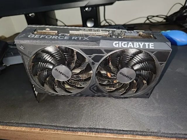 RTX 4070 12G Gigabyte Windforce 2X - Foto 3