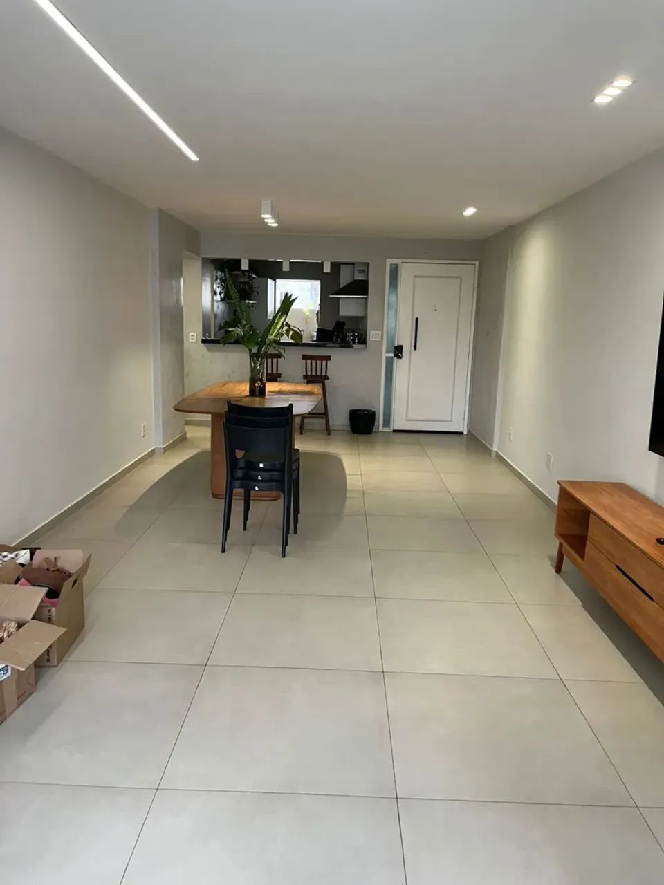 APARTAMENTO 3 QUARTOS SENDO 1 SUÍTE 120m² - Foto 2