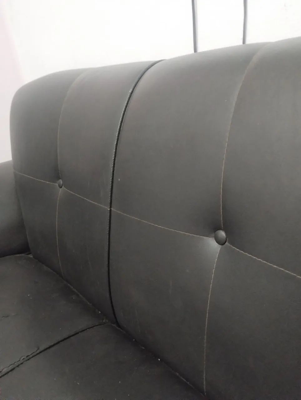 SOFA PRETO PRA SAIR LOGO - Foto 5