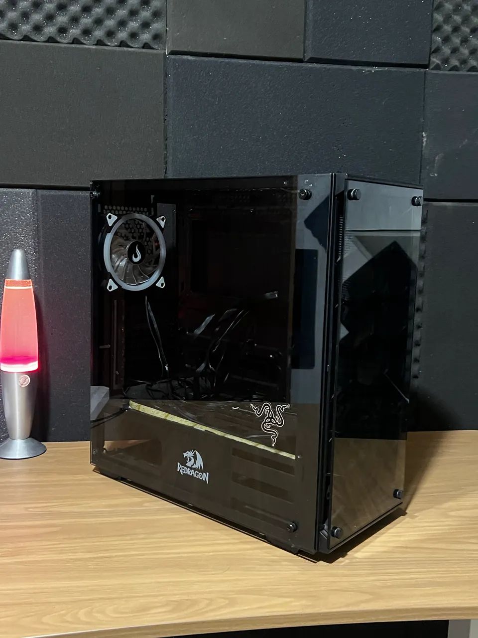 Gabinete Gamer Redragon c 4 Coolers e Controladora - Foto 4