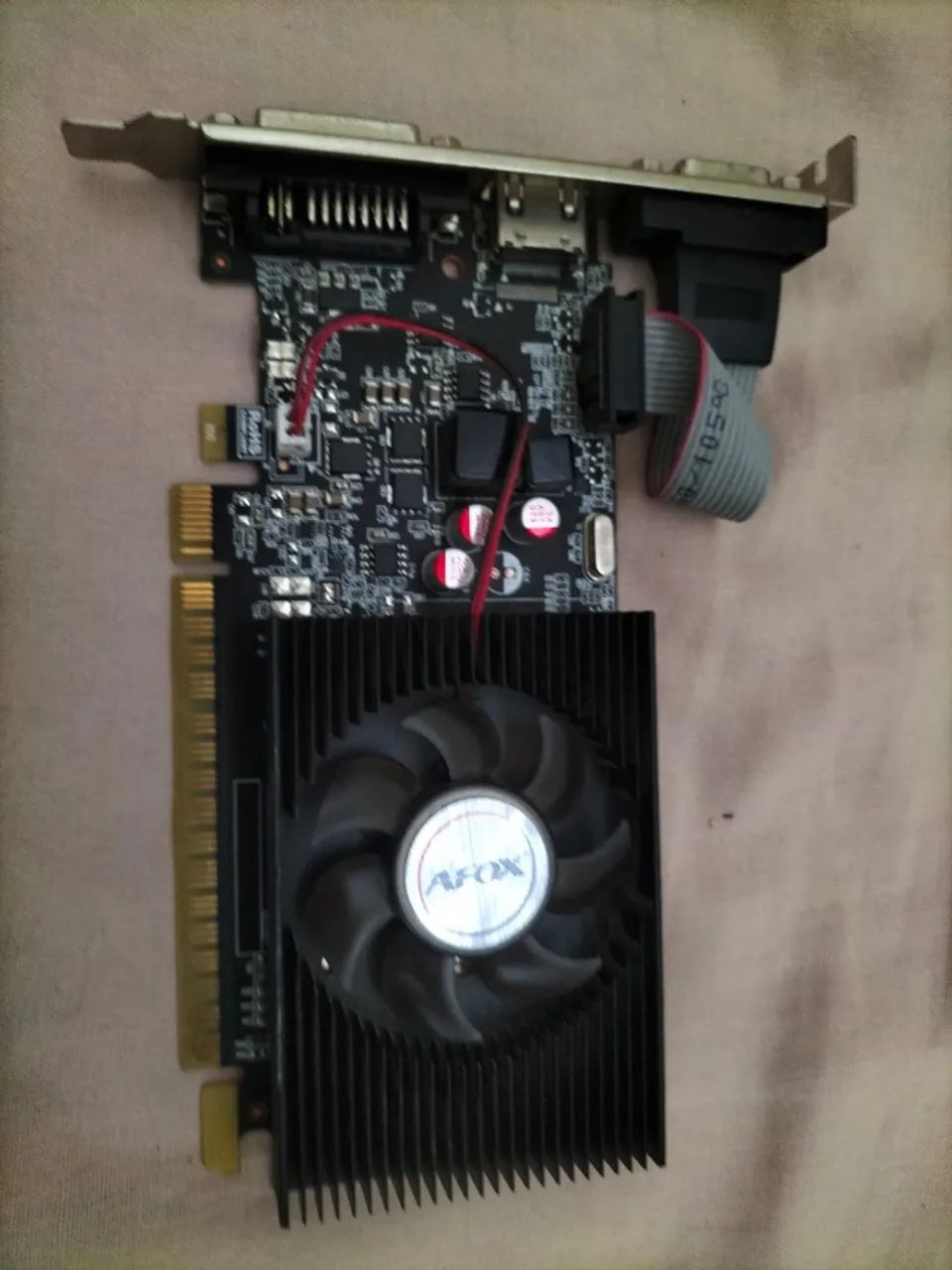 ? Placa de Vídeo NVIDIA GeForce GT 610 2GB DDR3 Funcionando perfeitamente e testada.