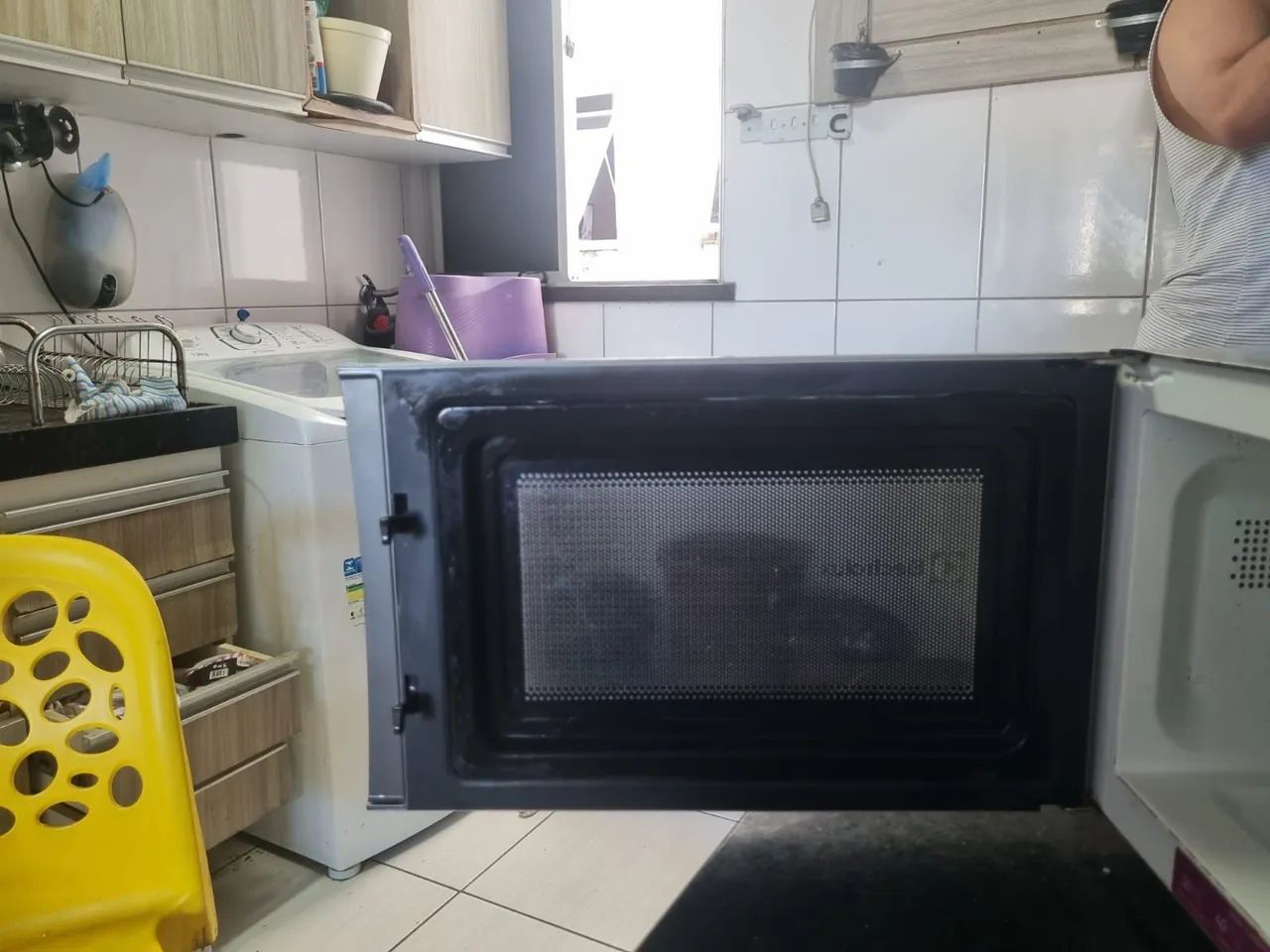 Microondas Eletrolux 27L - Foto 2