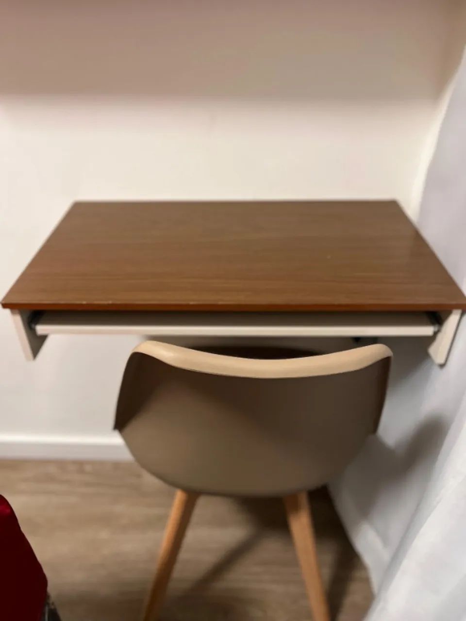 Conjunto mesa pc + cadeira + prateleira - Foto 2