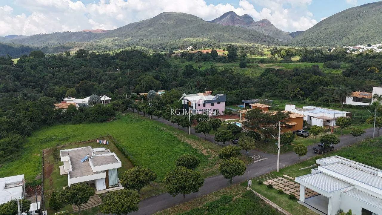 Lote no condomínio serra dos bandeirantes