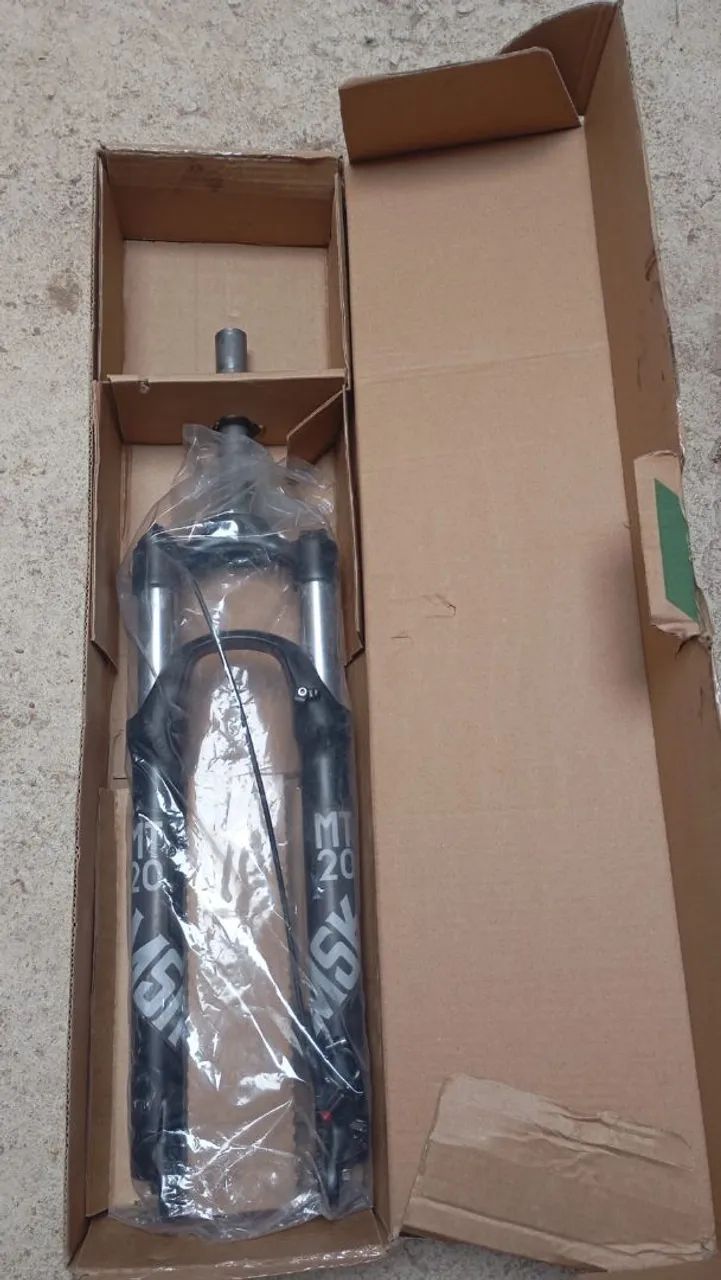 Suspensão aro 29 Mastershox.