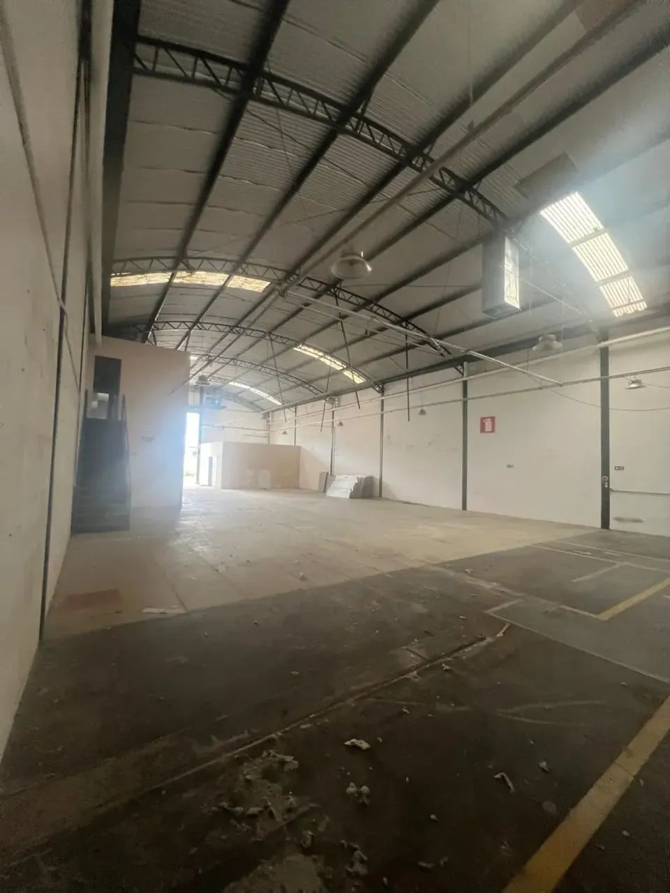 GALPÃO PRÓXIMO À BR-153 - Foto 5