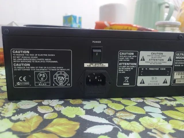 Equalizador Behringer ULTRAGRAPH PRO FBQ3102 - Foto 3