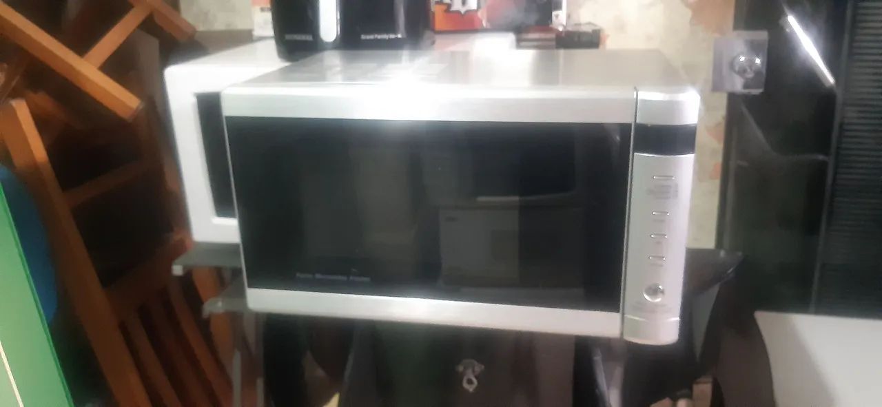 Micro-ondas funcionando perfeitamente  - Foto 4