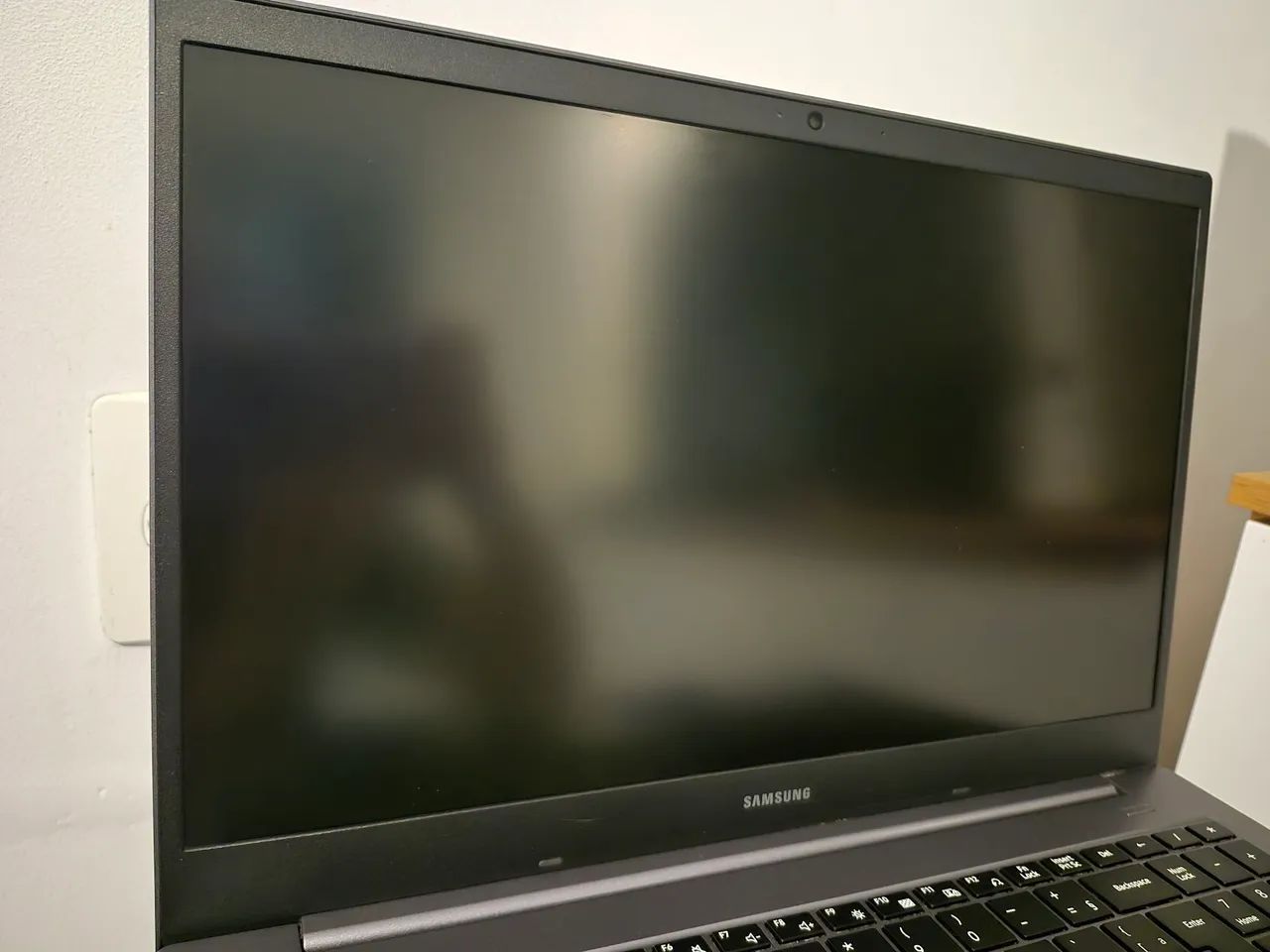 Notebook Samsung Book NP550XDA  - Foto 3