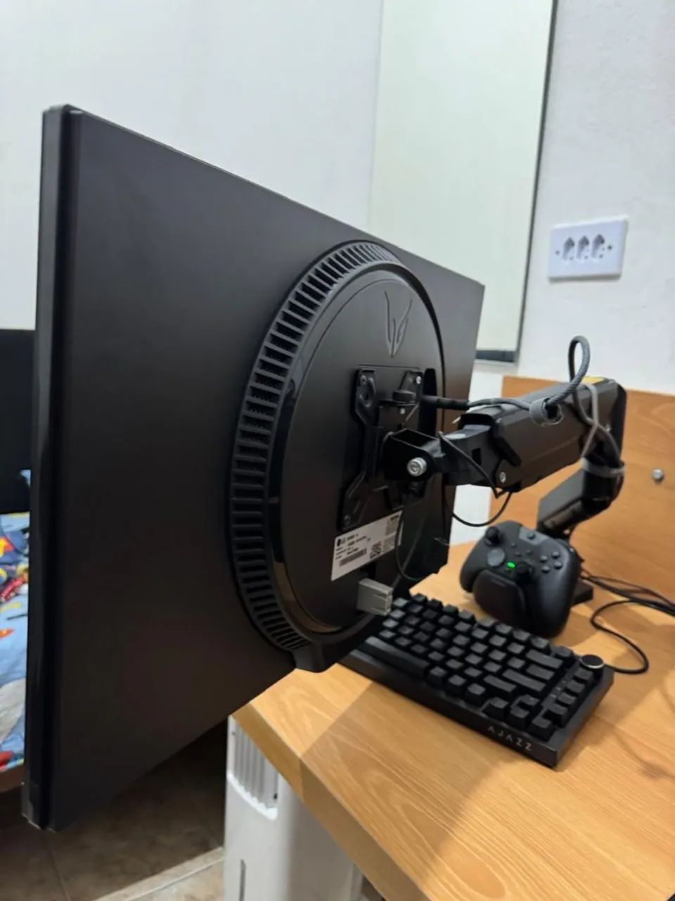 Monitor LG ultragear, 180hz, FULLHD, 24 polegadas. - Foto 3