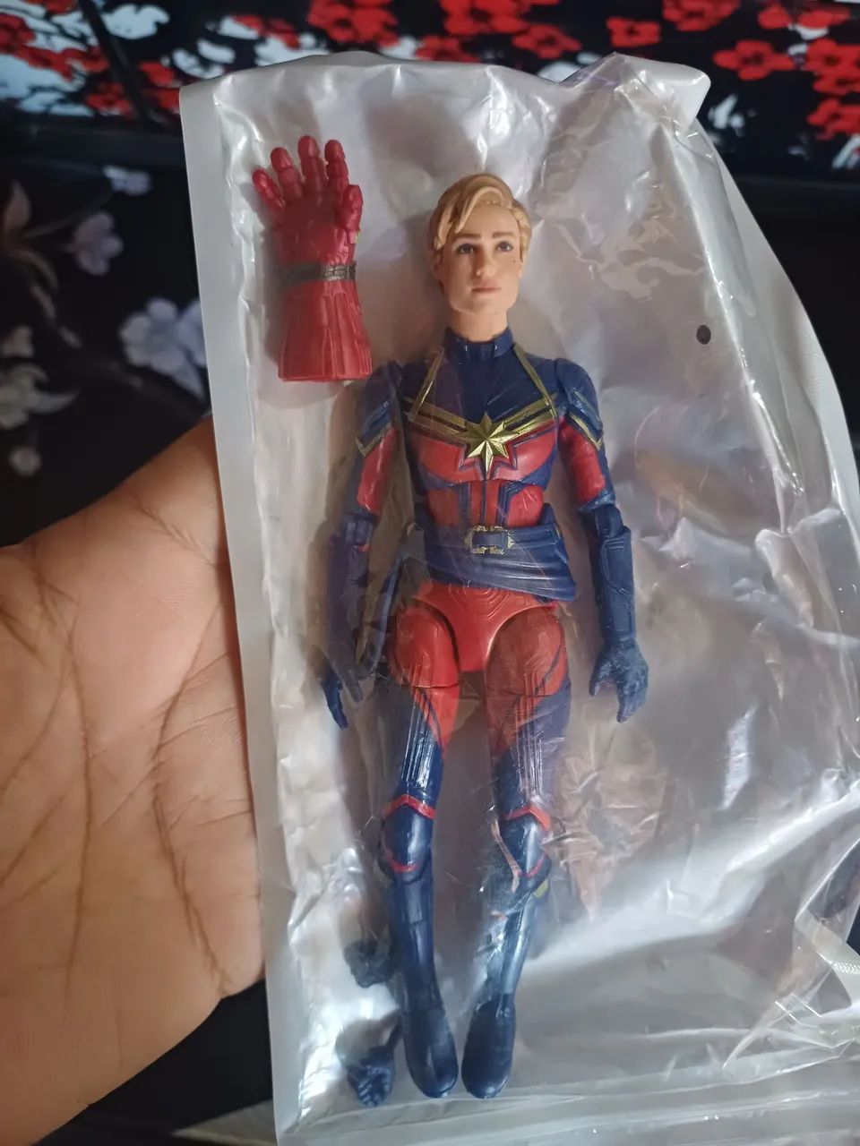 Capitã marvel legends usado 