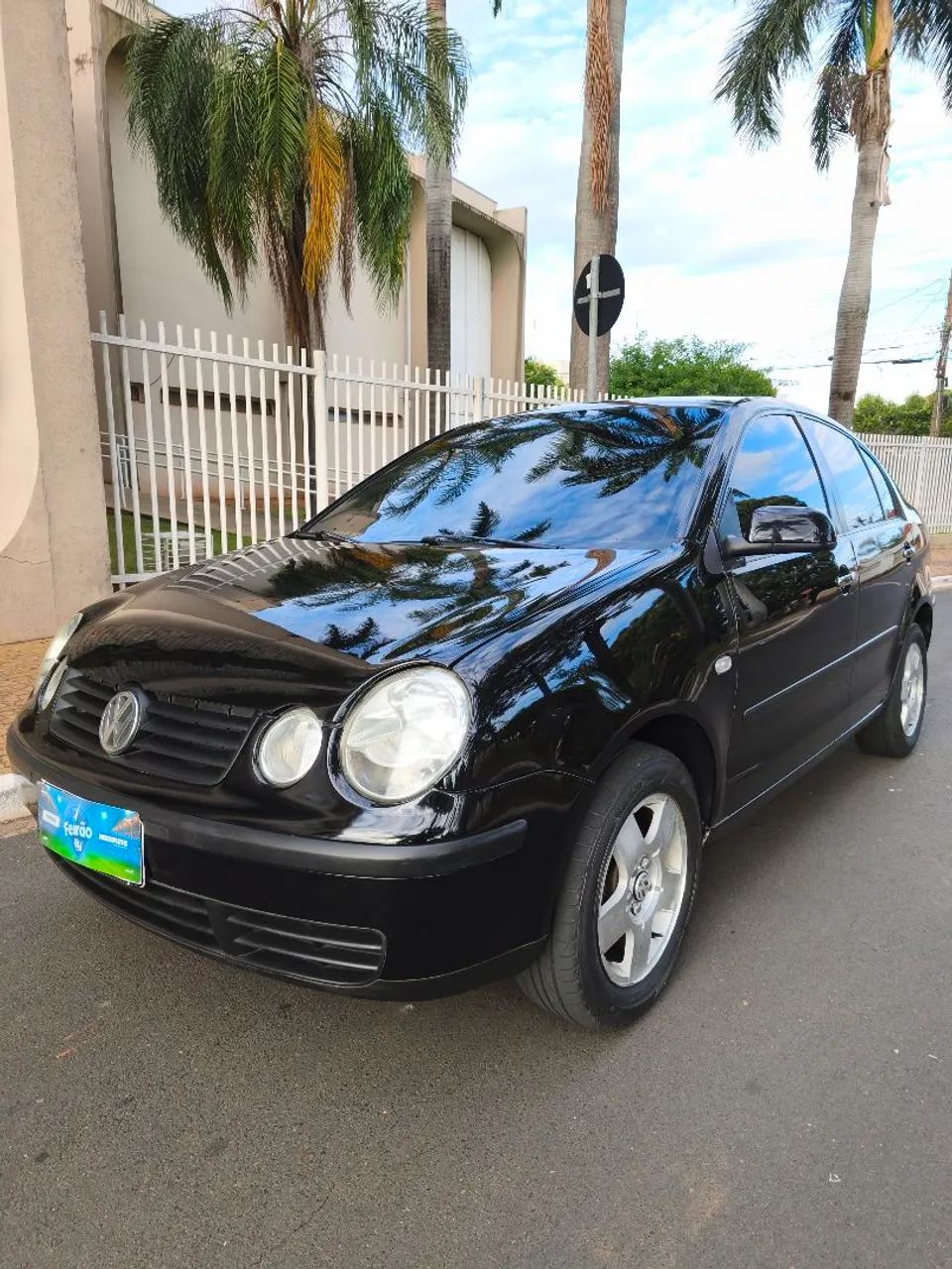 Volkswagen Polo Sedan 1.6 MI 101cv 8V 4P 2003