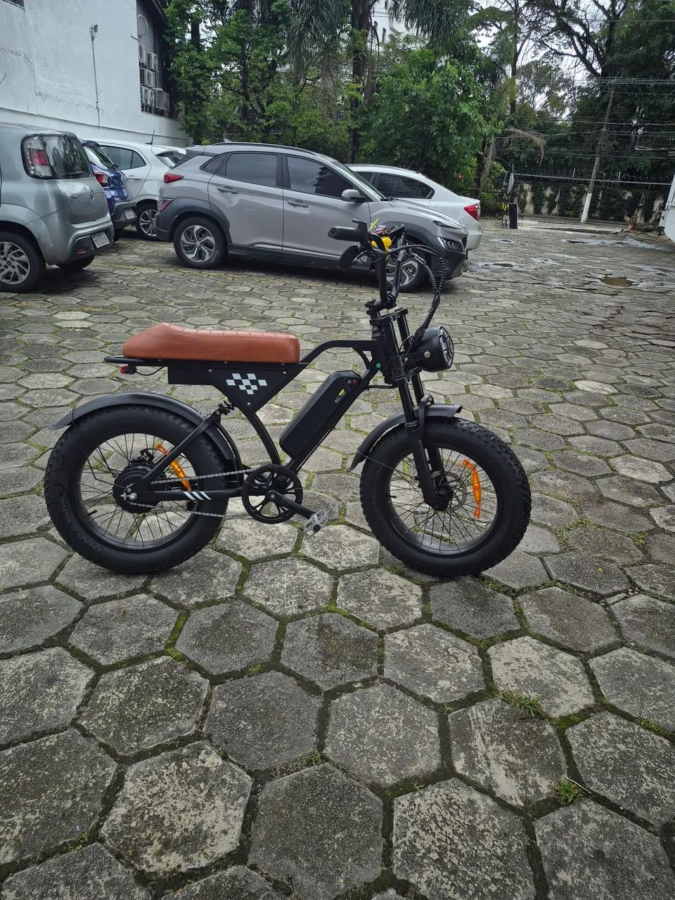 EB5 750w 