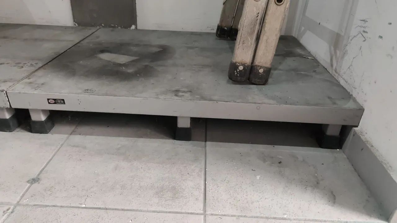 Pallet de ferro 1,0x0,80 Usado 