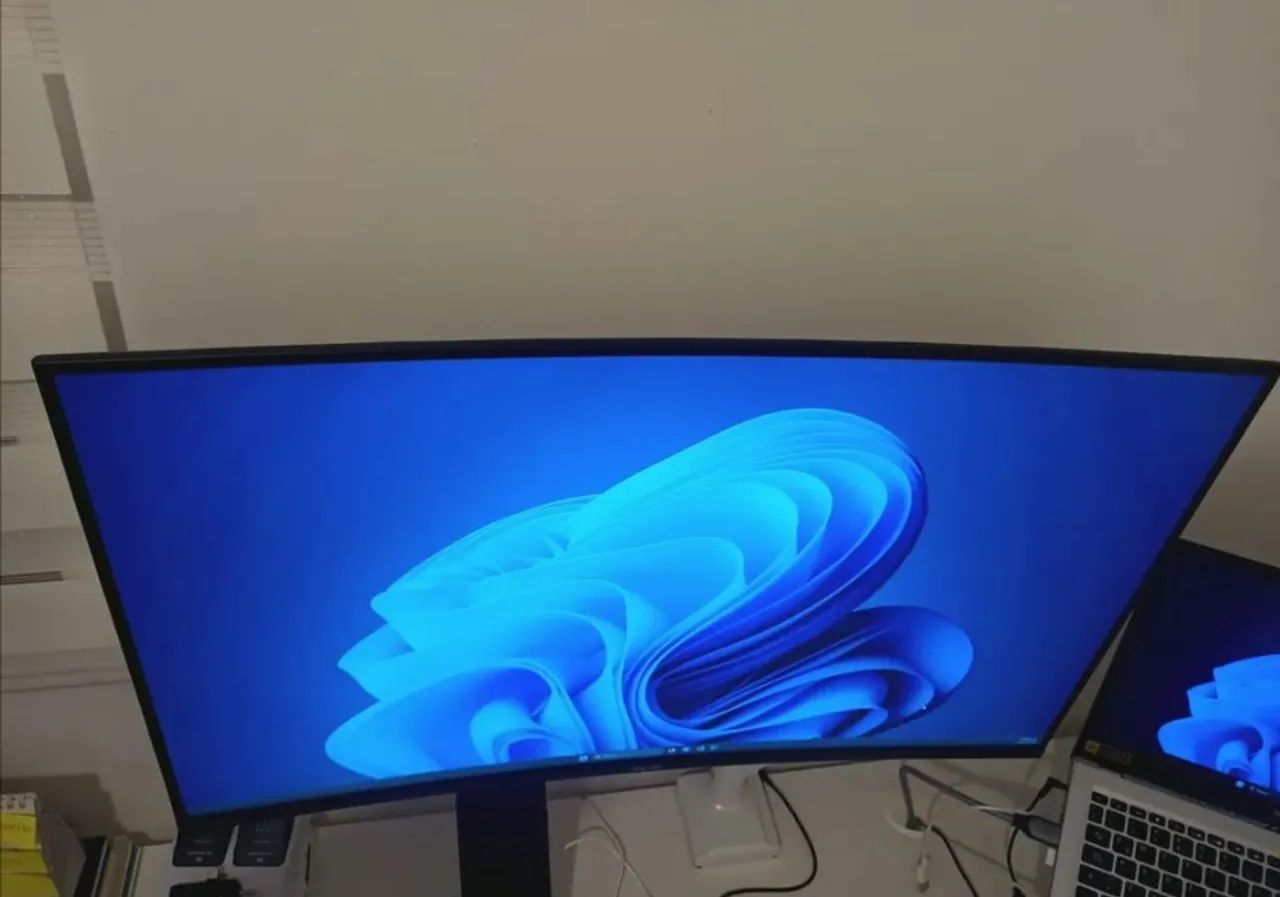 Monitor Gamer Curvo FYHXele 32 Polegadas - Foto 2