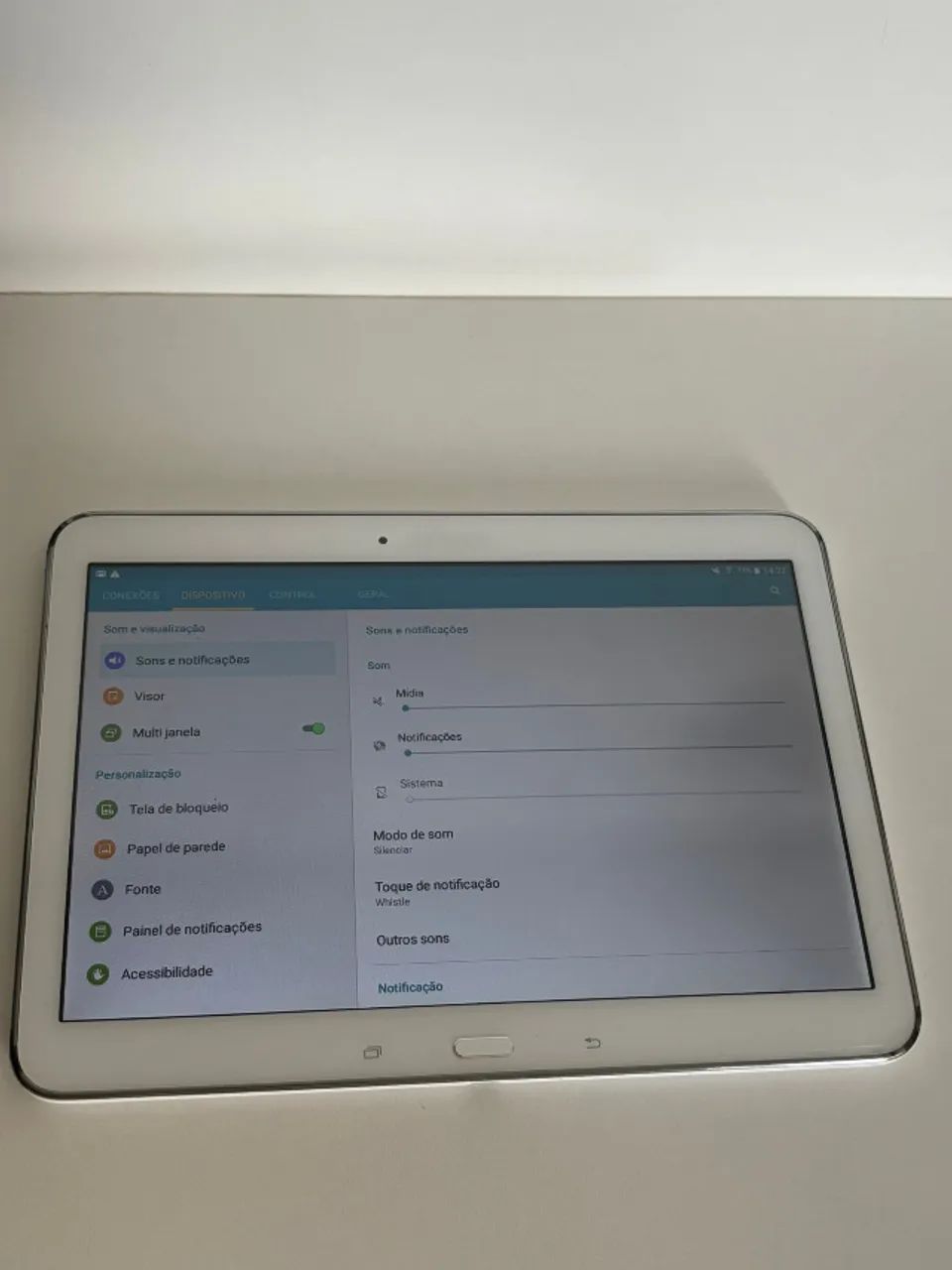 Tablet Samsung Galaxy Tab 4 10.1 (Wi-Fi) - Original e Usado (Modelo SM-T530) - Foto 2