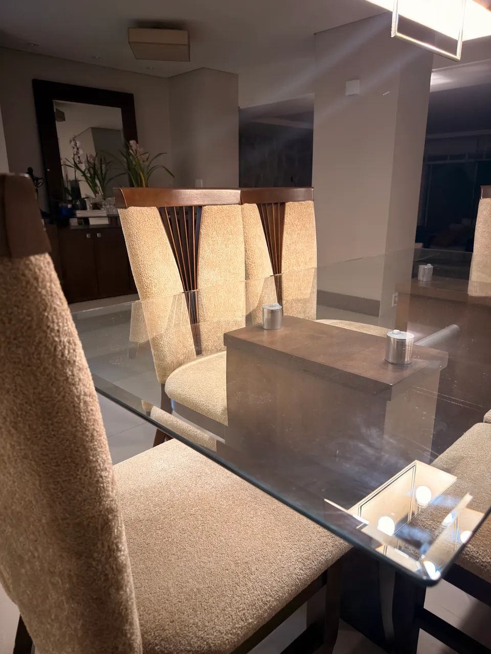 Jogo de mesa 6 lugares PERFEITO - Foto 5