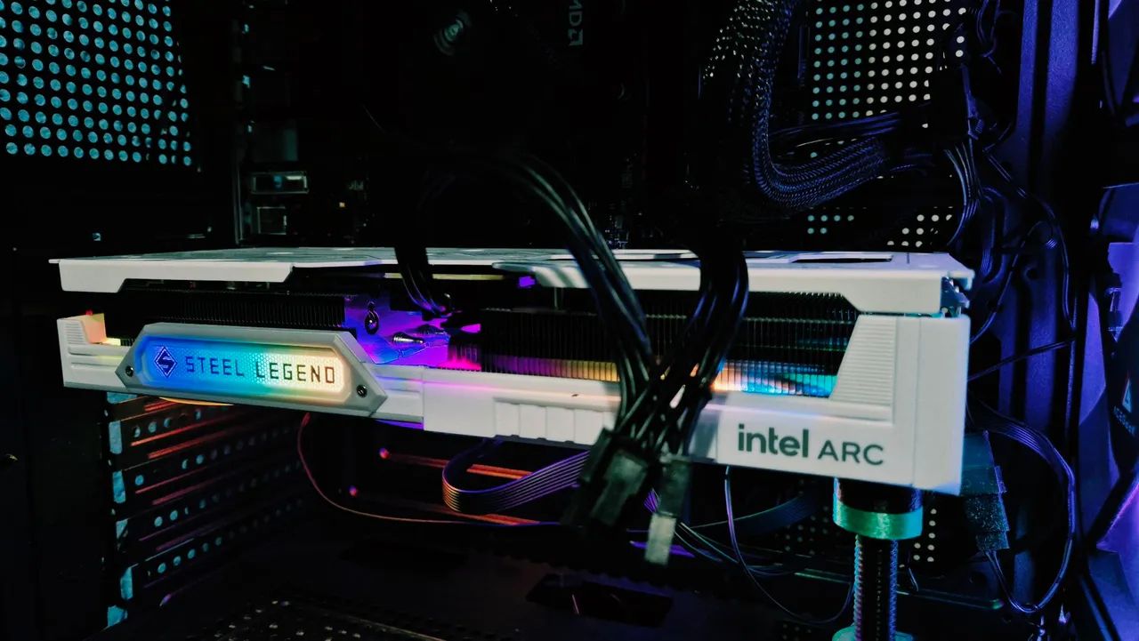 ASRock Arc B580 12 GB Steel Legend