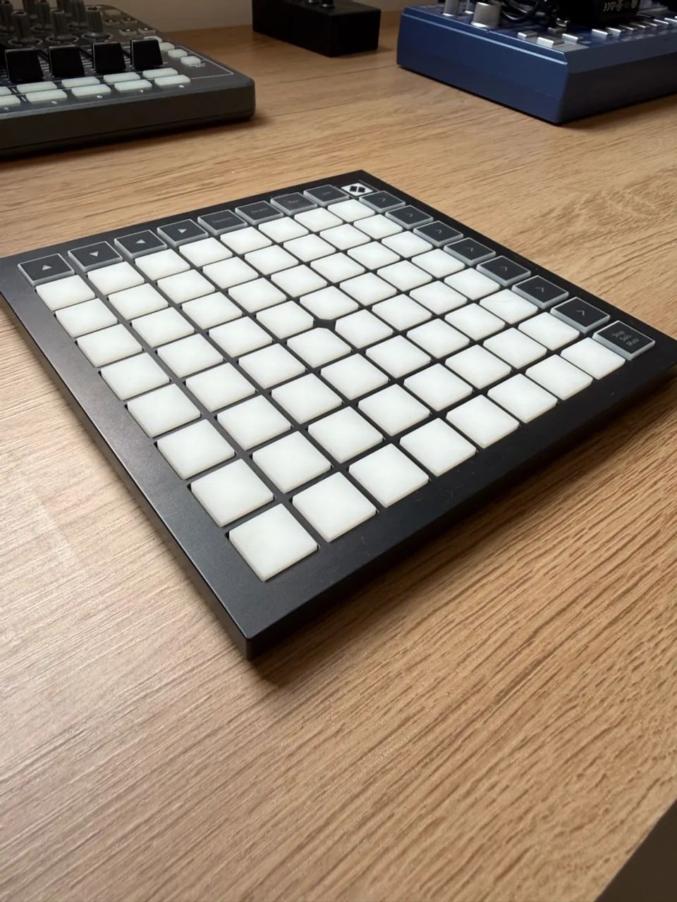 Novation Launchpad Mini MK3 - Foto 2