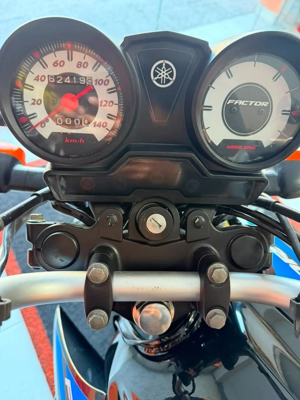 Yamaha YBR 125 FACTOR E - Foto 3