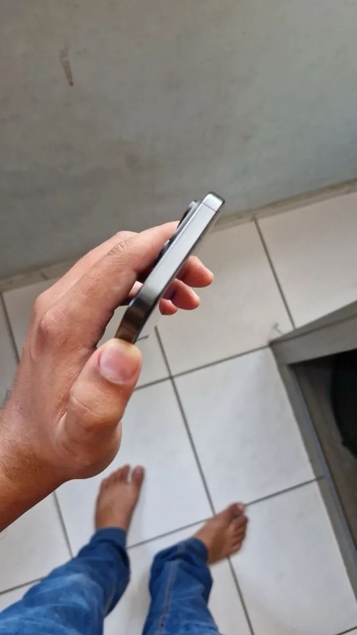IPHONE 15 pro Max 512g - Foto 4