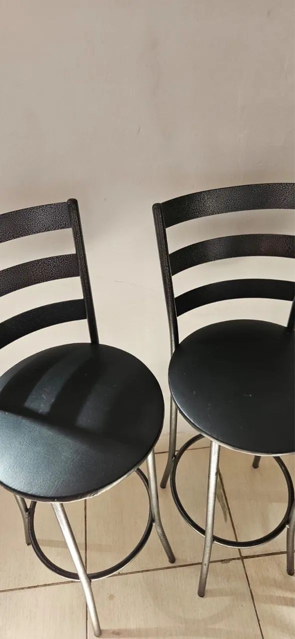 Par de Banquetas/Tamburete - Foto 3