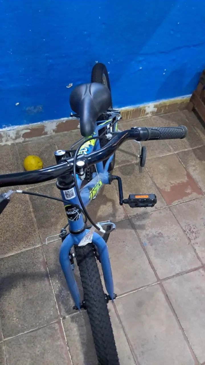 Bicicleta Infantil Aro 20 Cometa - Foto 3