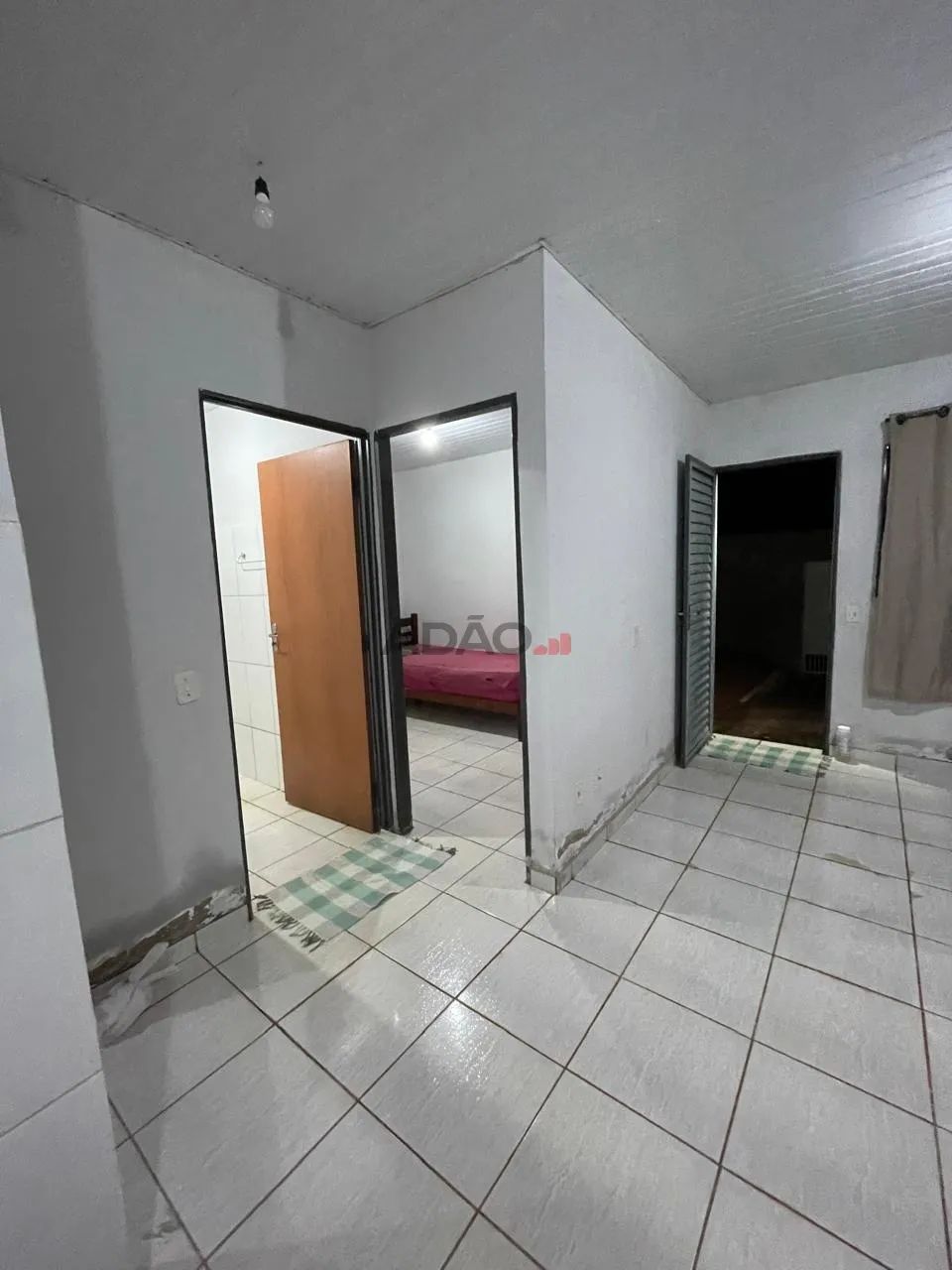 Casa c/ Lote Grande - Guapó - Foto 3
