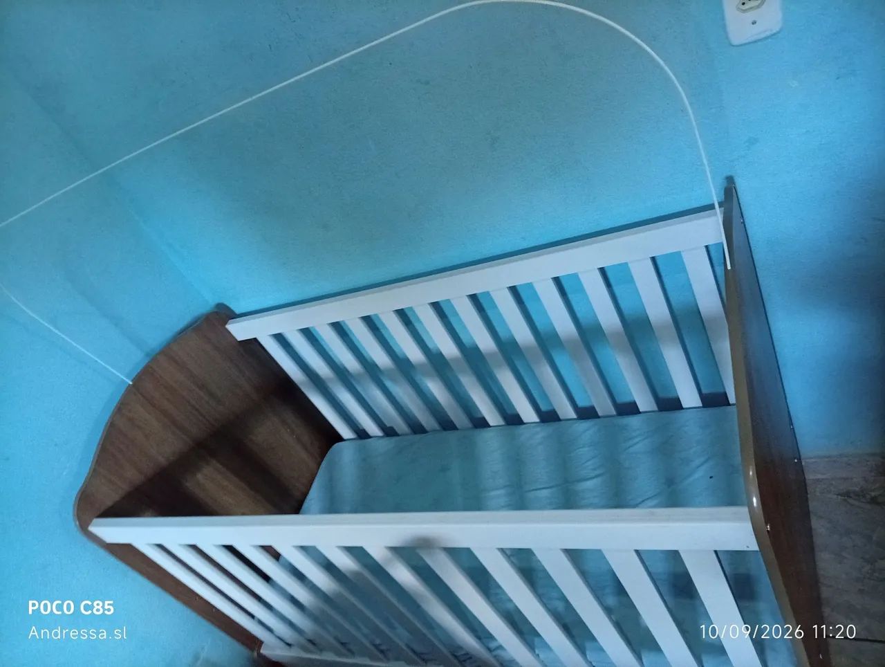 Vende-se  Berço e colchão! - Foto 2