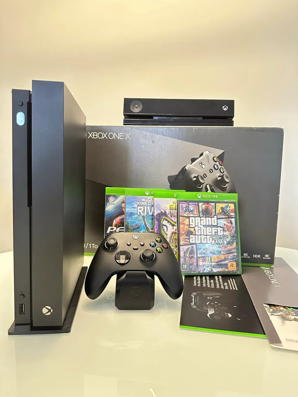 Xbox One X 1tb com Kinect - Foto 2