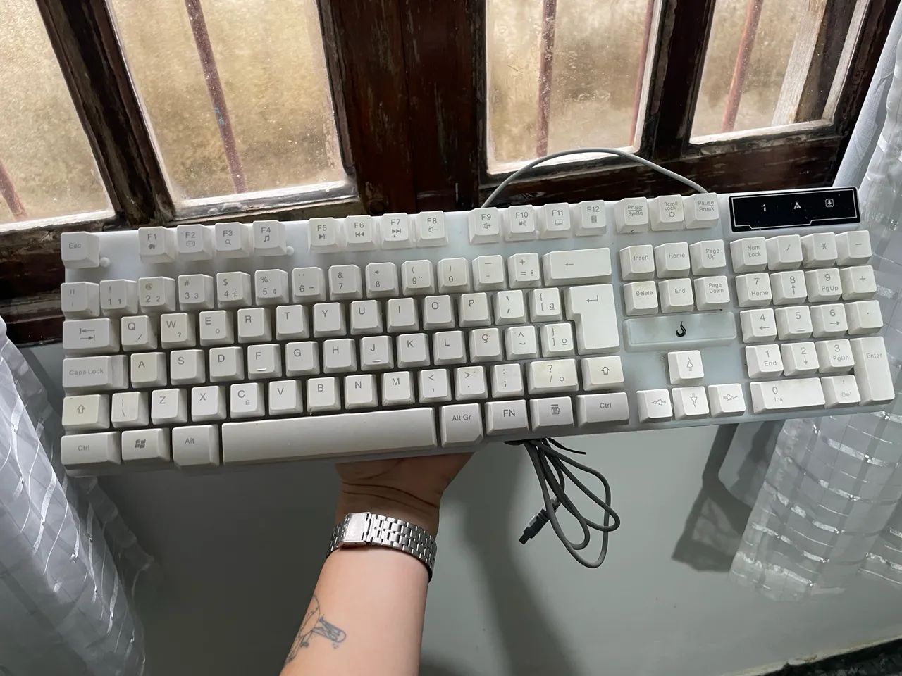 Teclado Rise Mode e Headset Redragon branco  - Foto 3