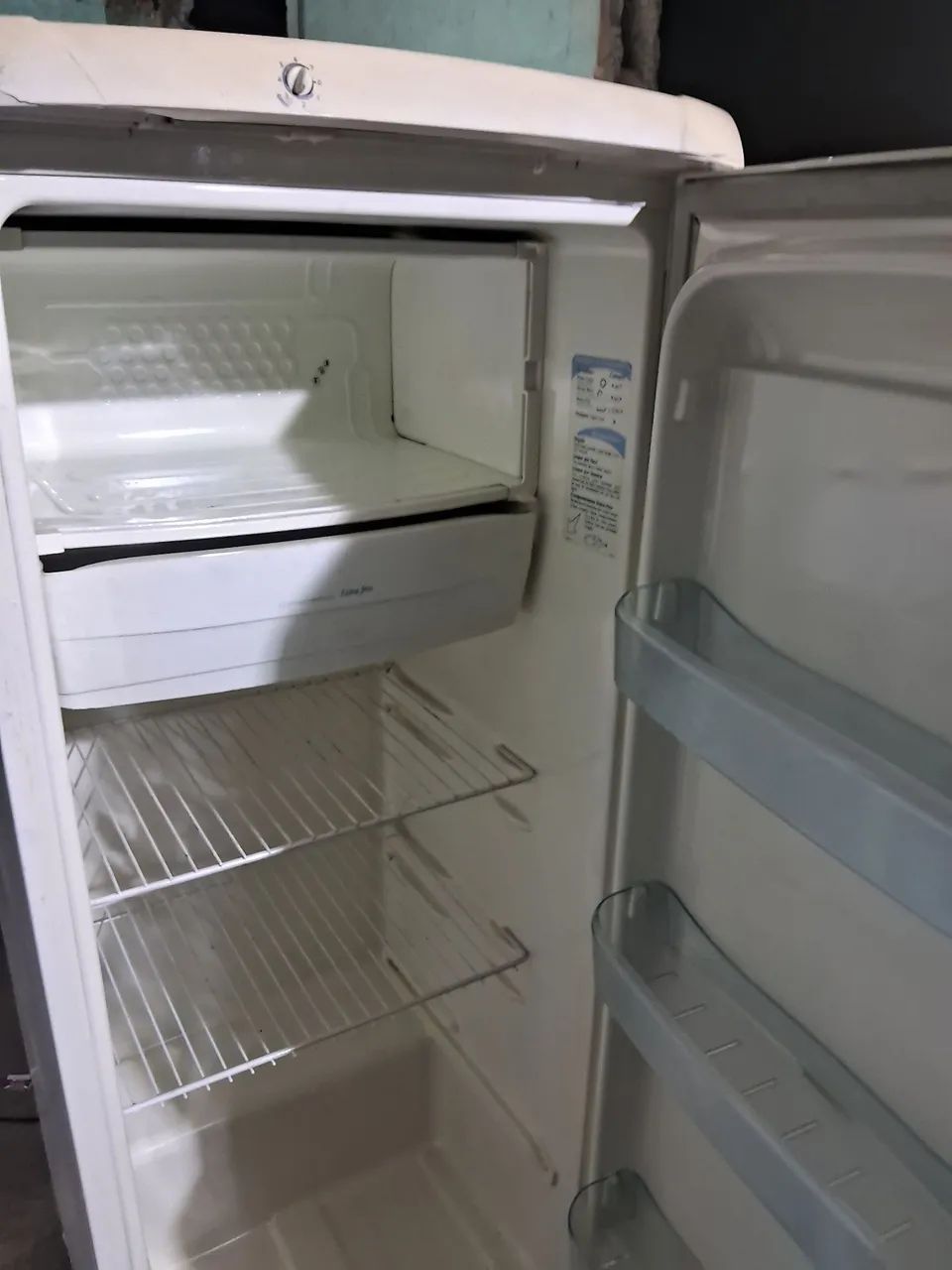Geladeira electrolux 280lts - Foto 2