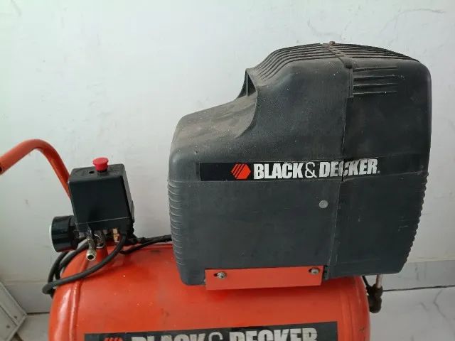 COMPRESSOR DE AR BLACK E DECKER 120 LIBRAS (USADO) - Foto 6