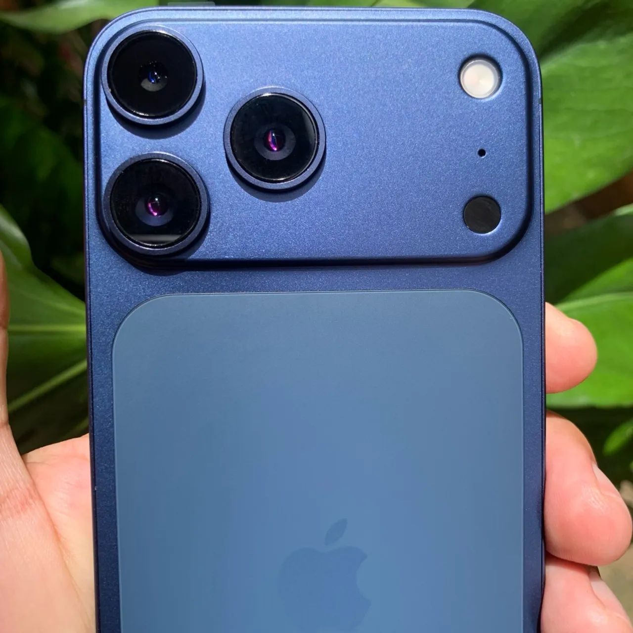 iPhone XR - Visual do 17 Azul - Foto 2