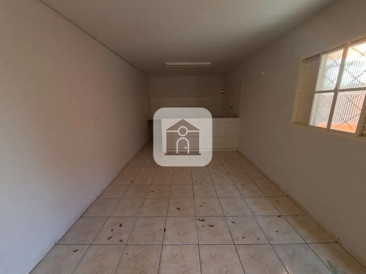 Casa comercial para locação no bairro Presidente Roosevelt - Foto 3