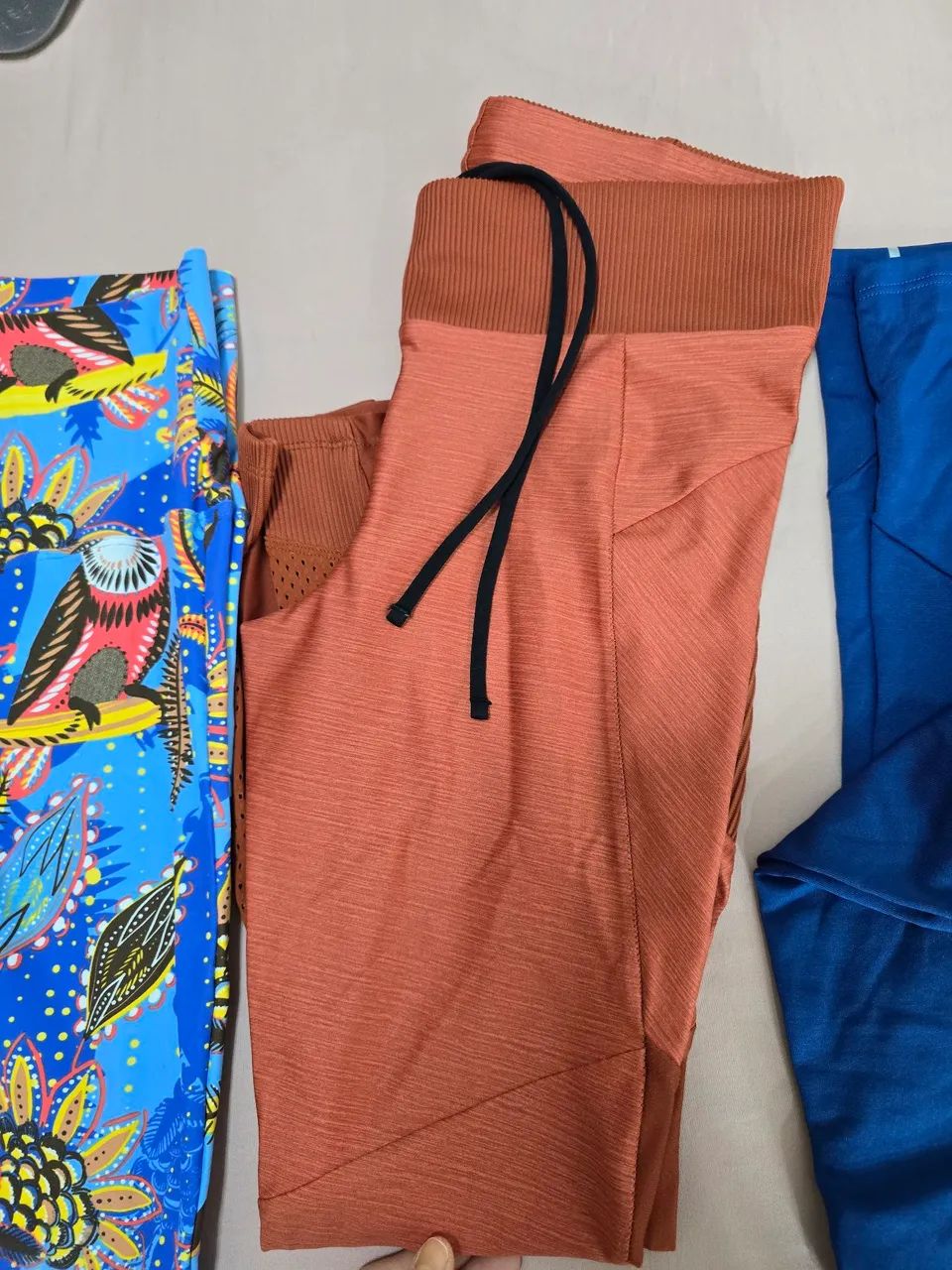 Vendo 4 leggings  - Foto 3