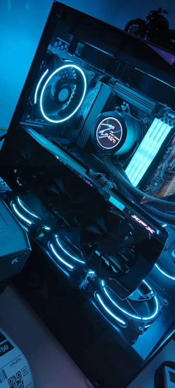 Placa de Video RX 9070 XT QuickSilver Gaming Edition, 16GB, GDDR6, 256-bit SEMI nova Ac ca