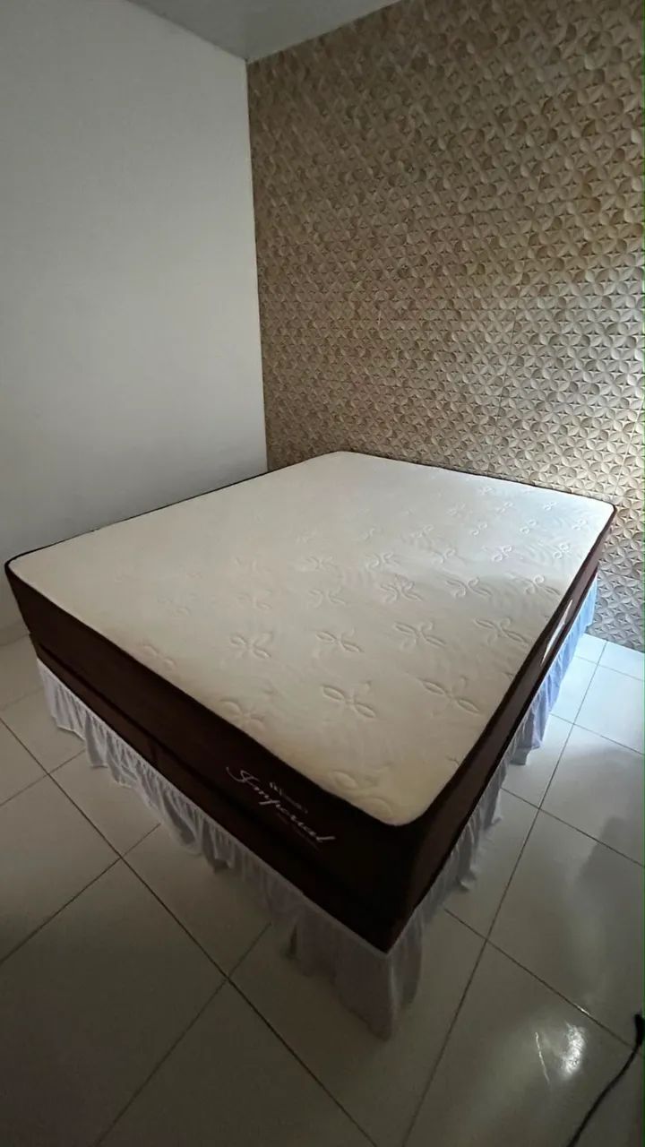 Cama Queen 