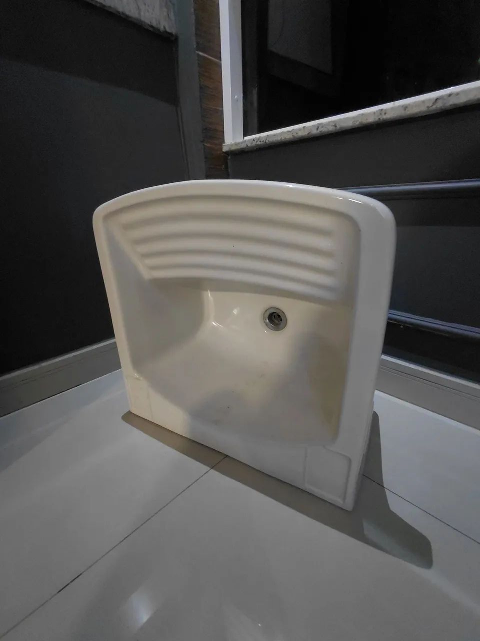 Laundry and Dishwashing Tank65153853430786121