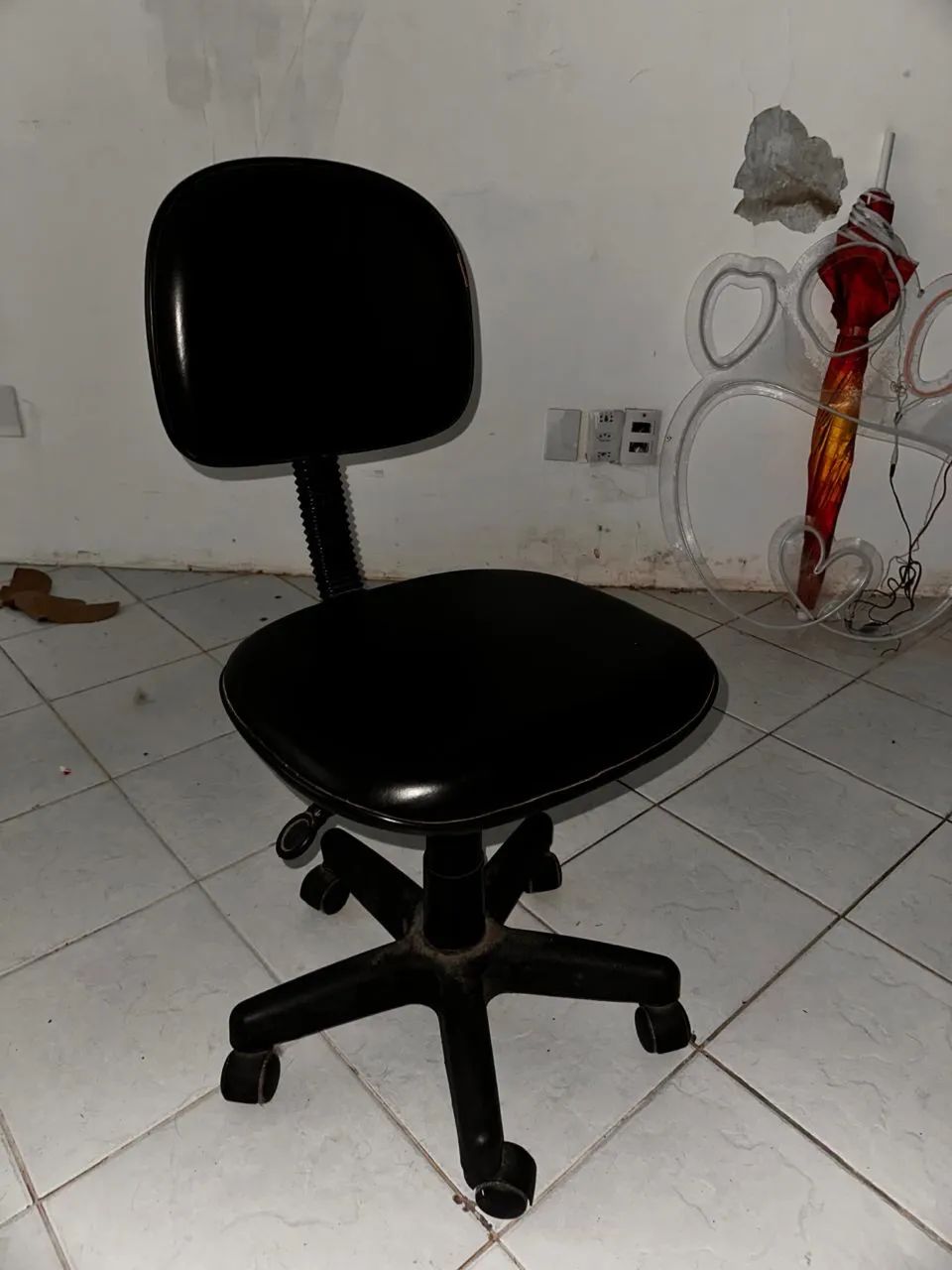 CADEIRA DE ESCRITÓRIO 