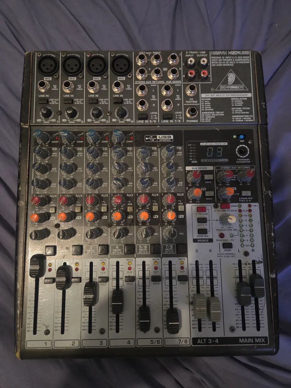 Mesa Behringer Xenyx x1204 usb - Foto 4