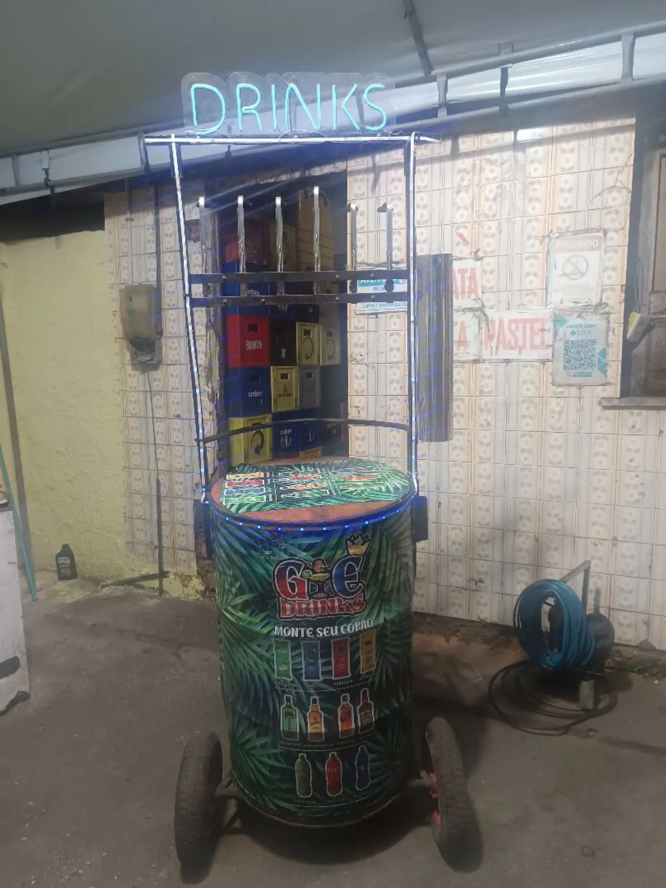 Carrinho tonel  de drinks  - Foto 2