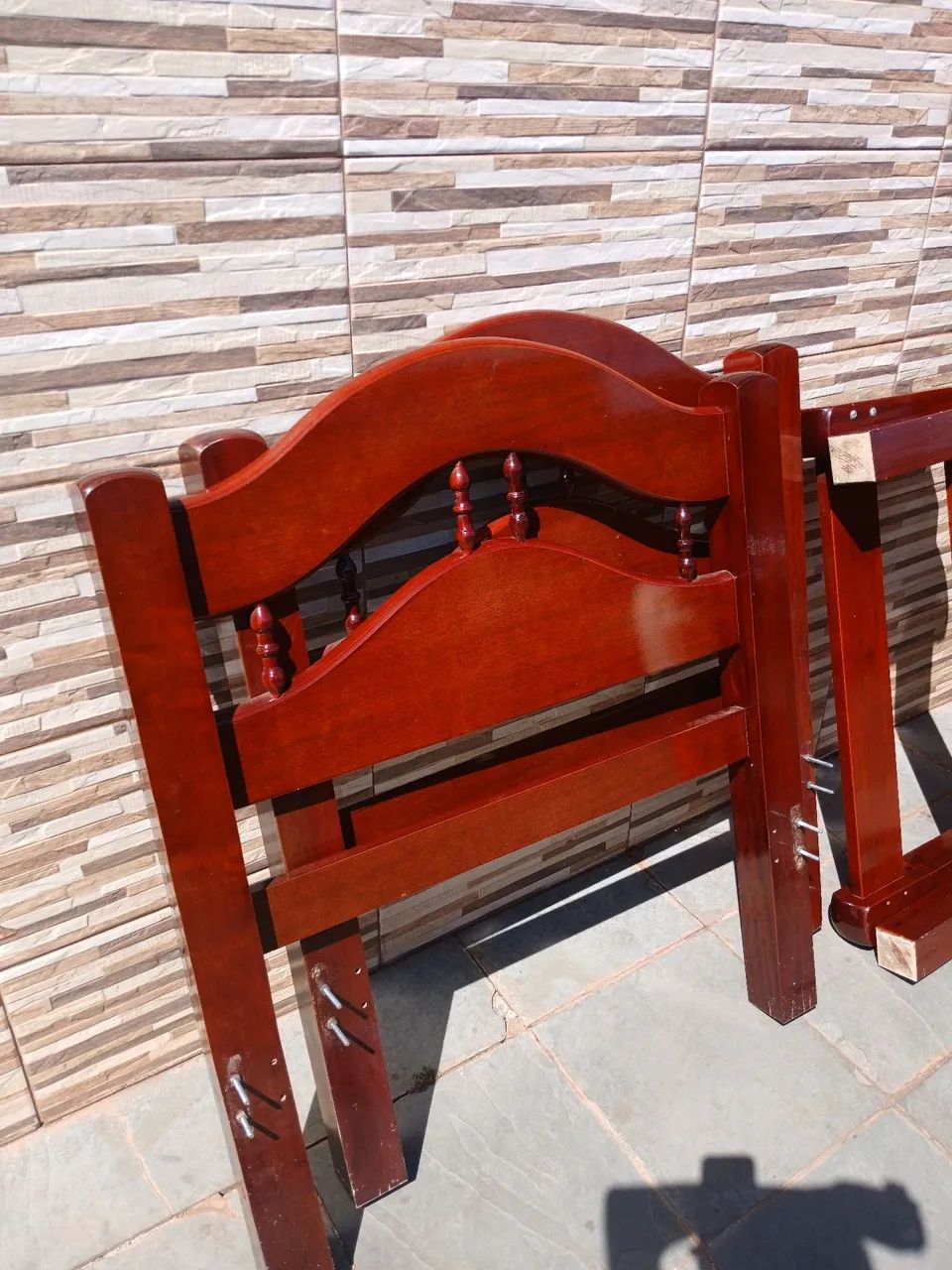 Cama MADEIRA MACIÇA 